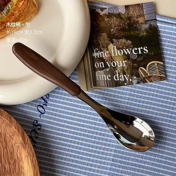 New 18/10 Stainless Steel Imitation Wood Grain Handle Table Spoon