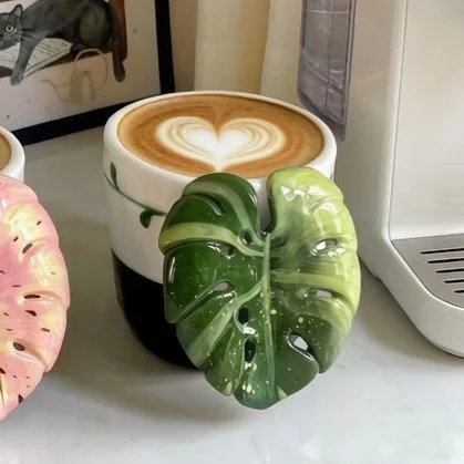 Green leaf handle coffe cup